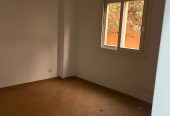 شقه للإيجار الحي السابع ارضي مرتفع 170 متر سكنى او إداري