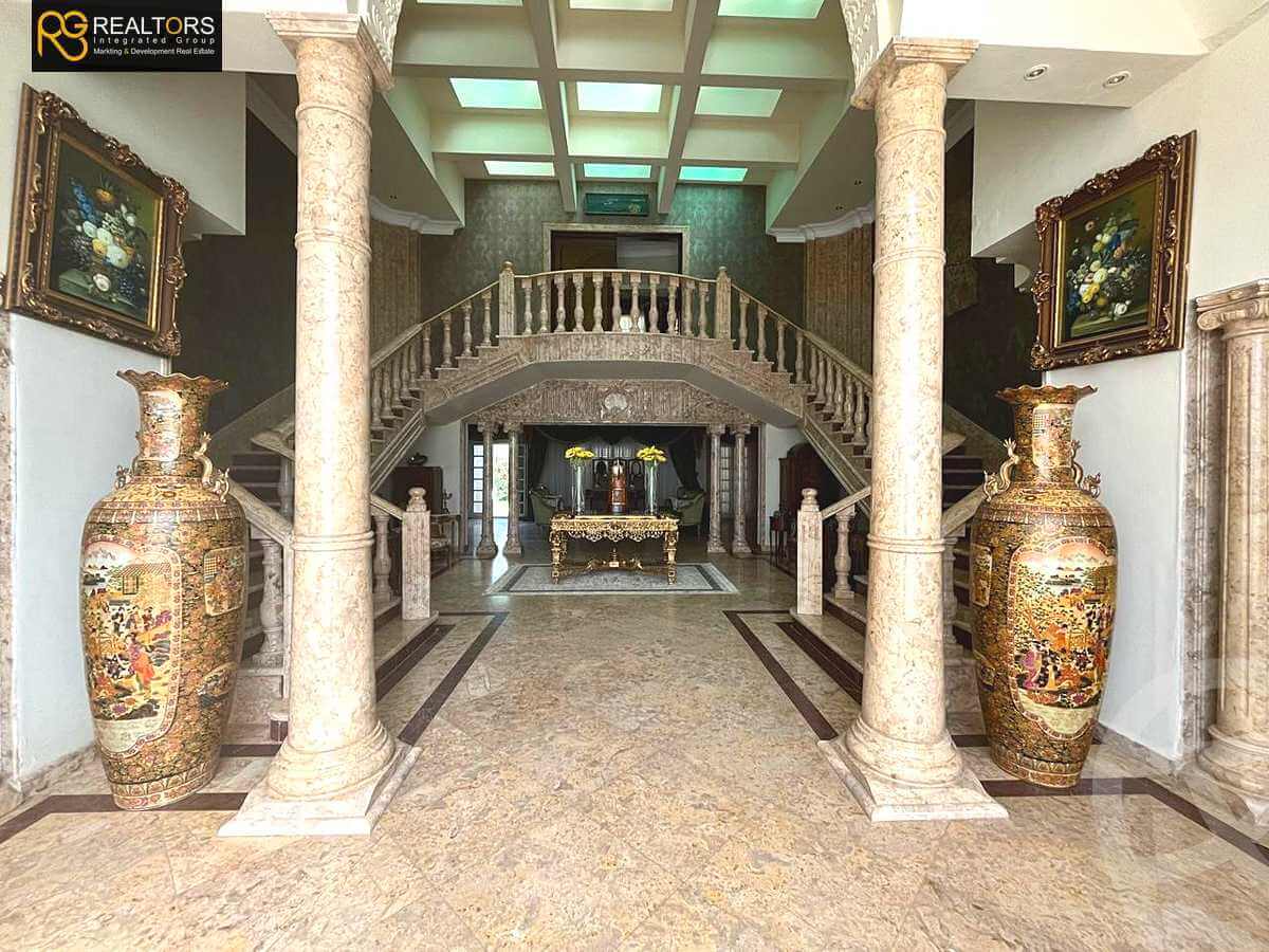 قصر للبيع 1600 م  كومباوند الربوة الشيخ زايد 7 غرف نوم