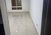 شقه للبيع الحى 13 مجاورة ثانية عمارات الشباب دور ارضى 70م