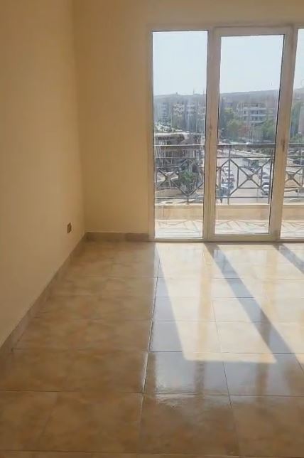 شقه للايجار الشيخ زايد كومباوند روضة زايد مساحه ٧٥م غرفتين