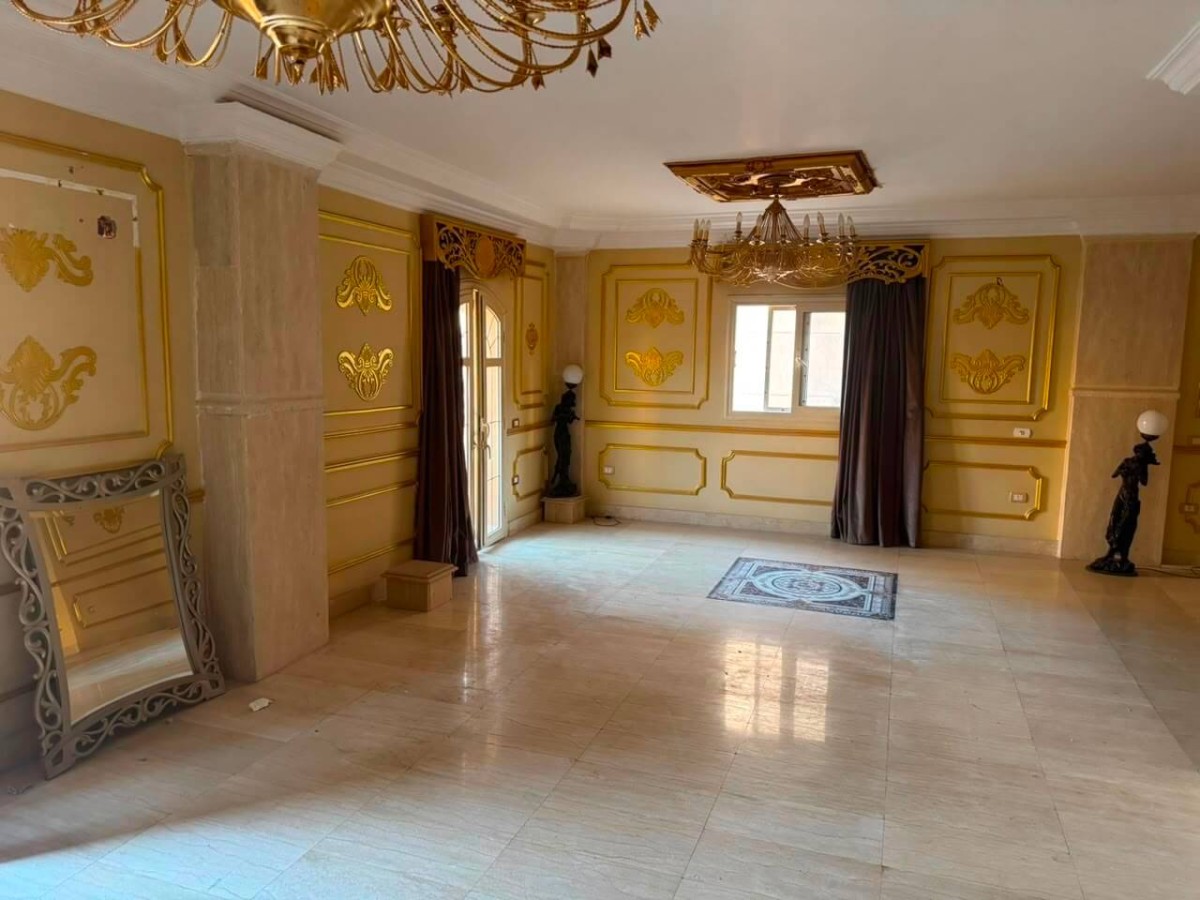عمارة كاملة للإيجار الحى 11 المجاورة الاولى 3 أدوار شقق وروف