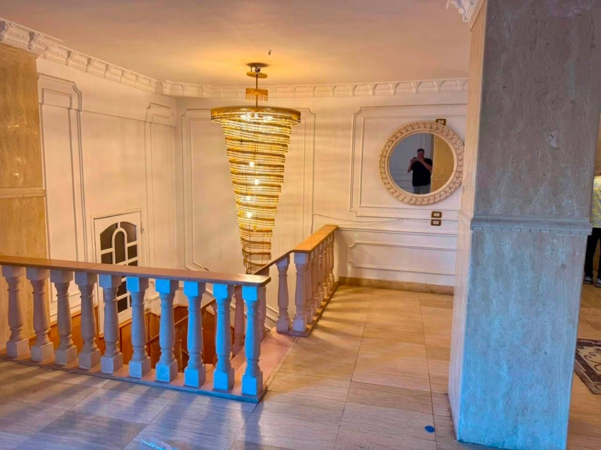 عمارة كاملة للإيجار الحى 11 المجاورة الاولى 3 أدوار شقق وروف