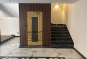 للبيع تاون هاوس كورنر الحي التاسع المجاورة الرابعه مشروع دوفيل