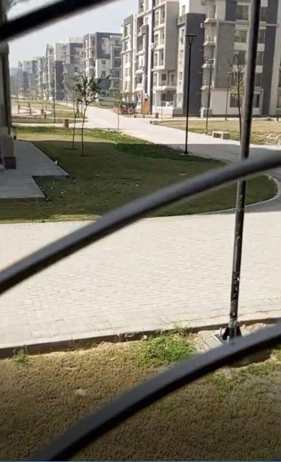 شقه للايجار بالشيخ زايد جنة 2 دور ارضى 150 متر 3 غرف